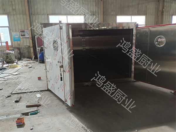 客户订购的电缆交联蒸汽房装置现场